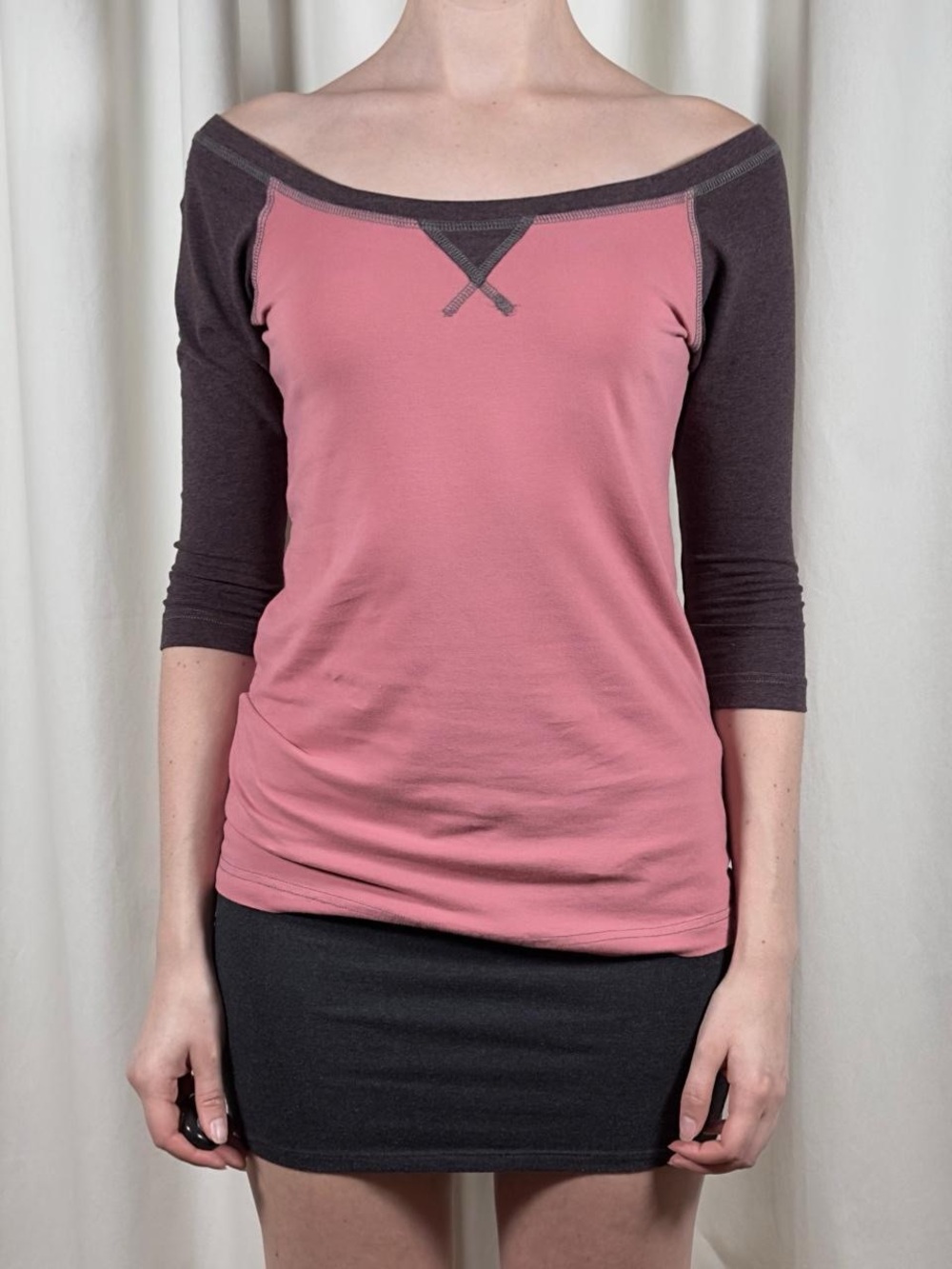 Hard Tail Raglan Tee - Picture 2 of 8